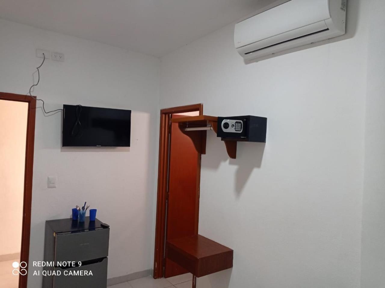 Casa De Huespedes Taino Bed and Breakfast Cancún Eksteriør billede