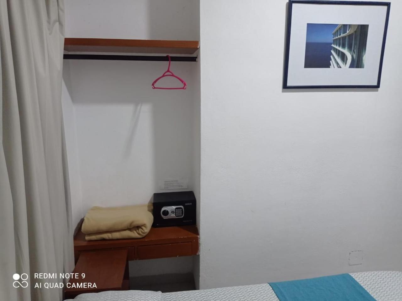 Casa De Huespedes Taino Bed and Breakfast Cancún Eksteriør billede